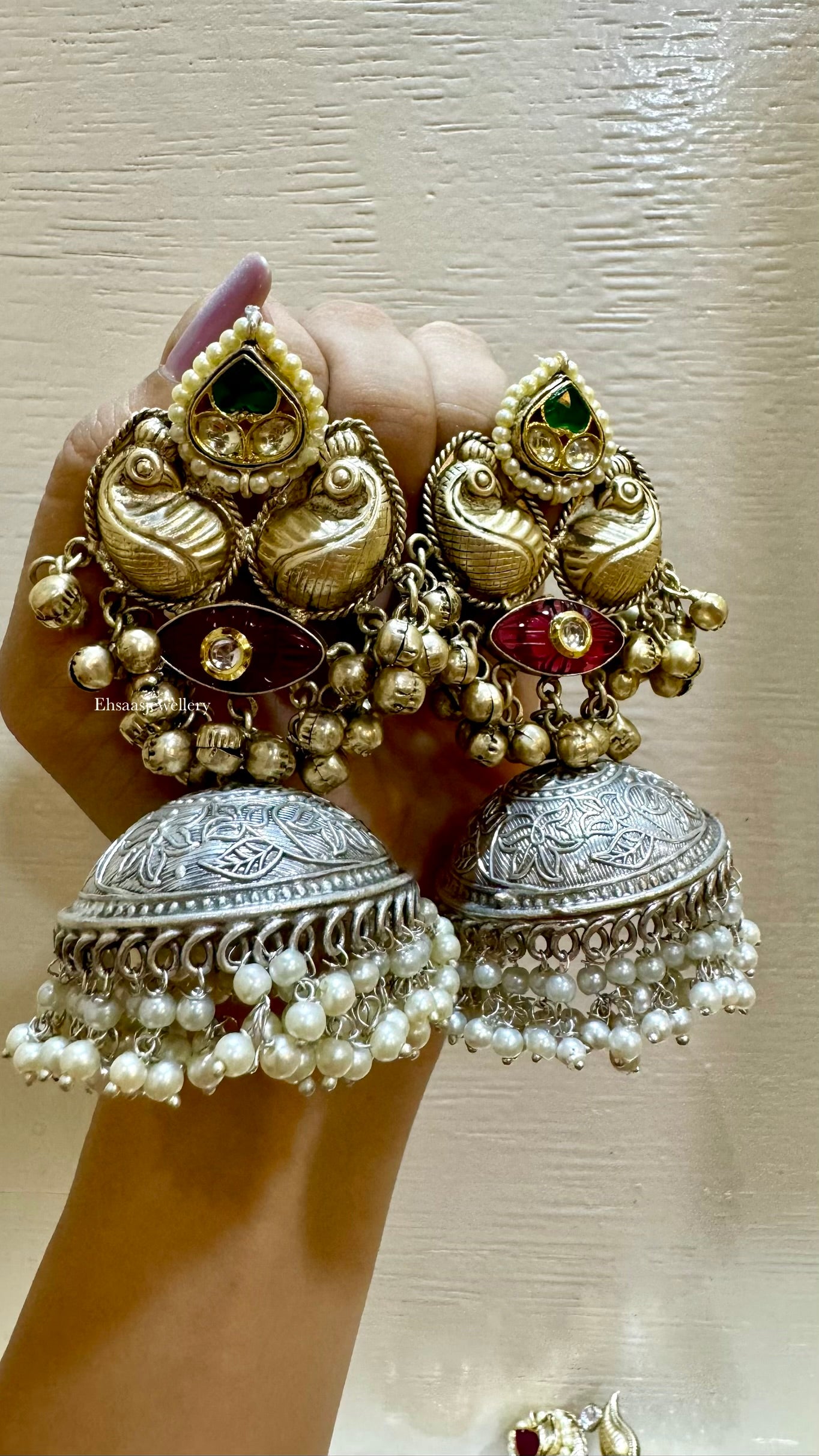 Anika Jhumkis