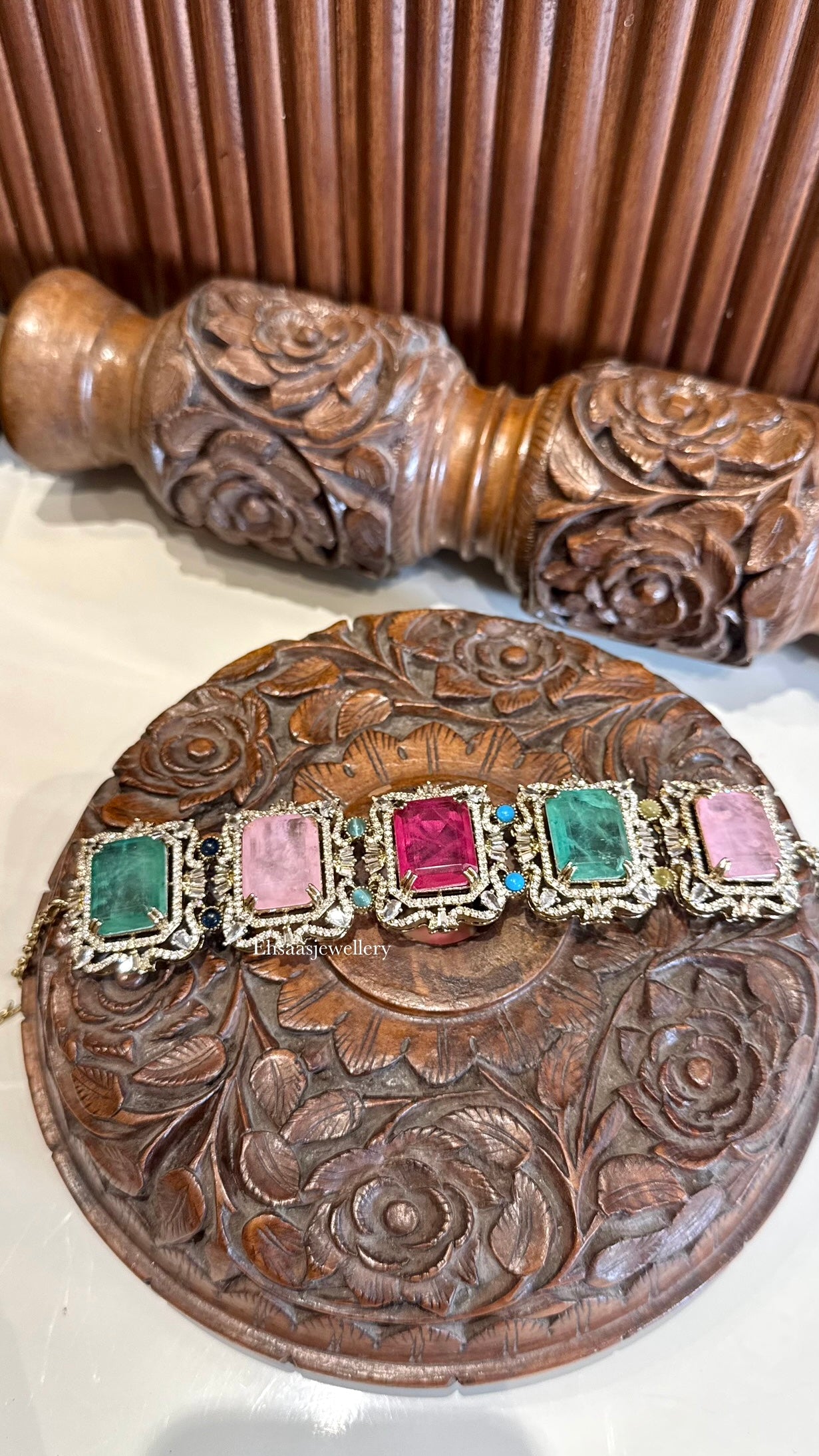 Esra Necklace with Earrings