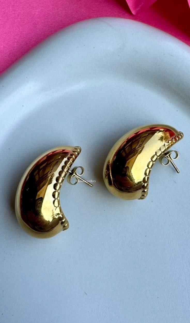 Zora Studs
