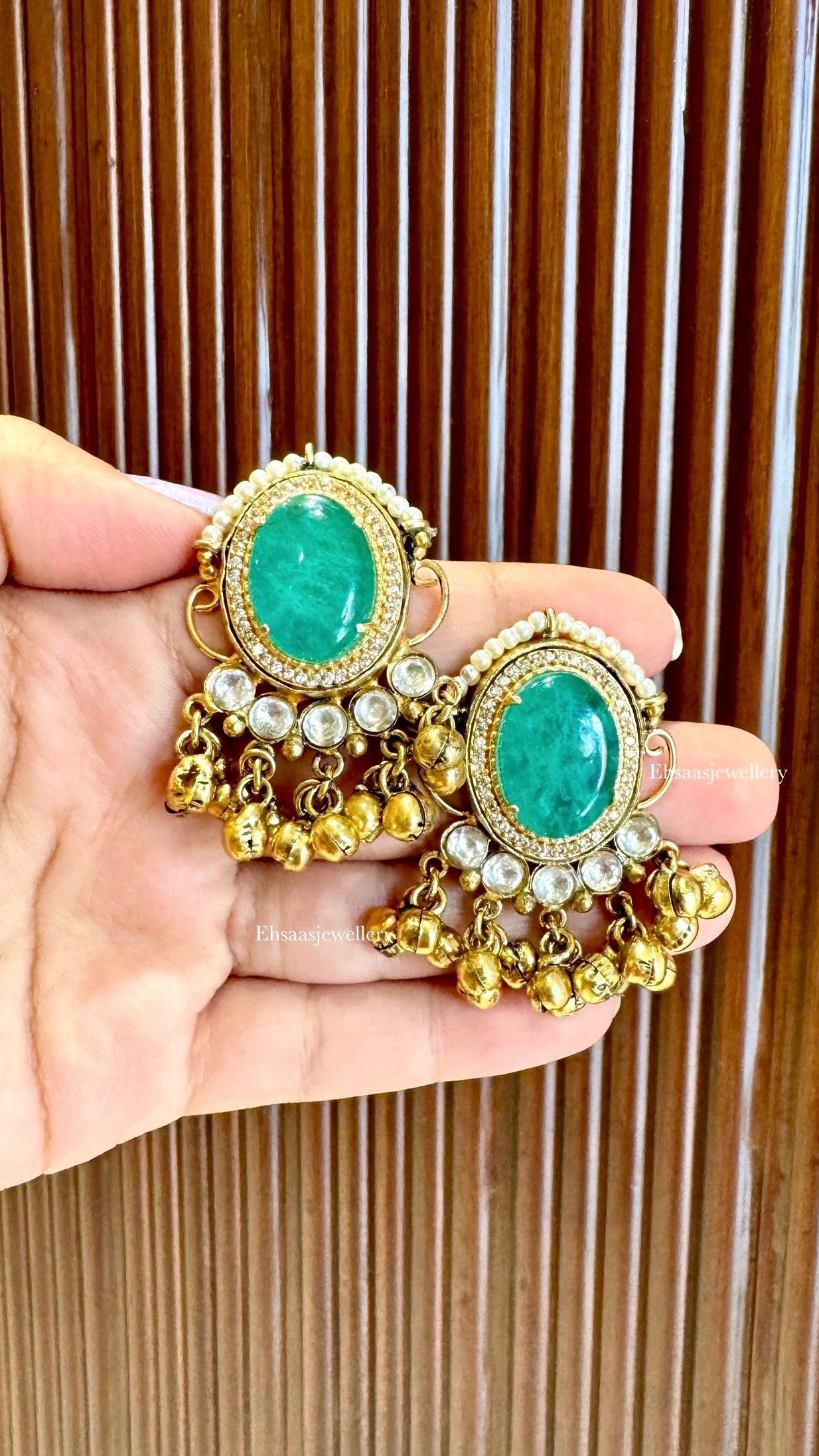 Shaasta Studs