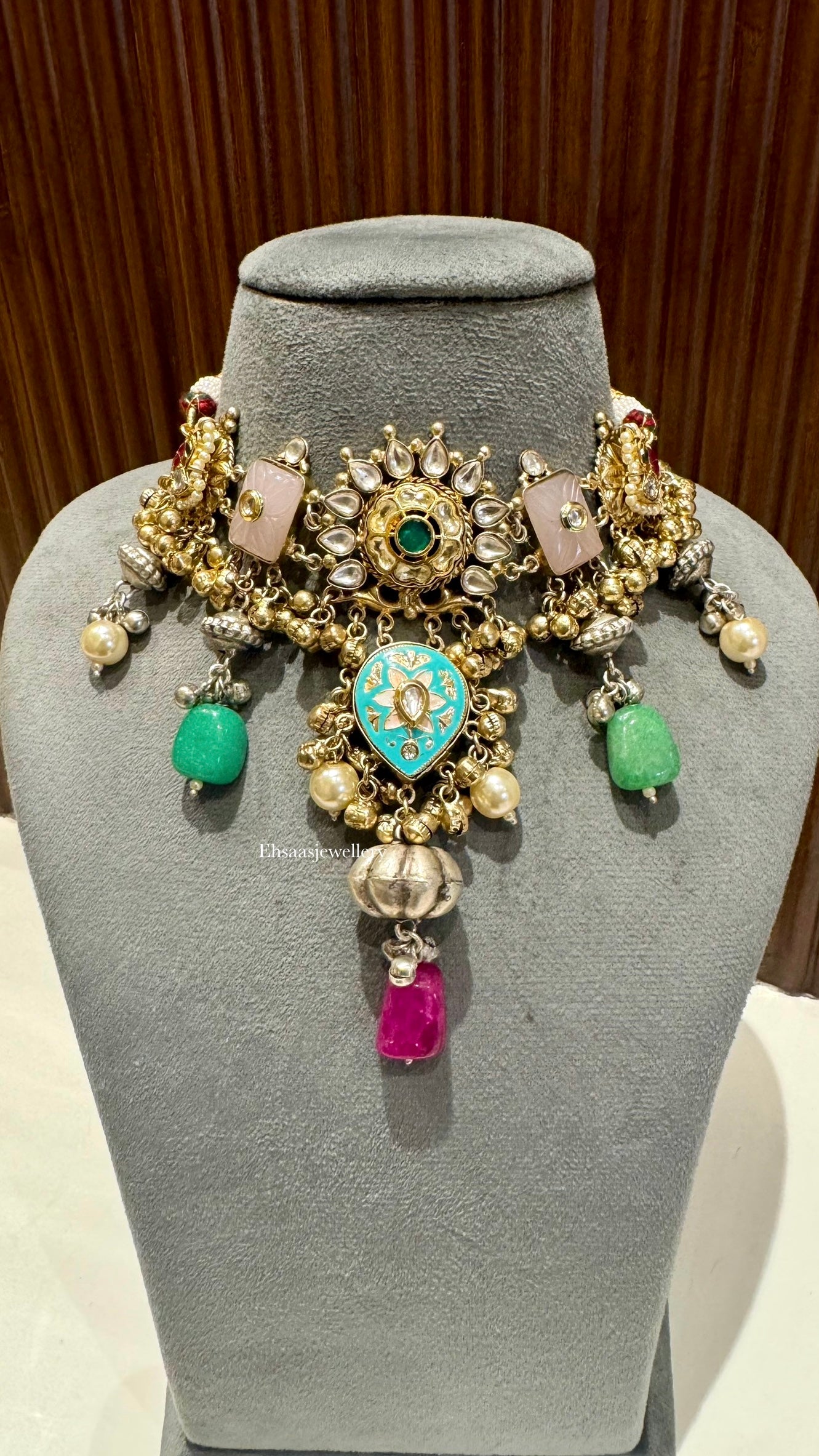 Tamishra Choker
