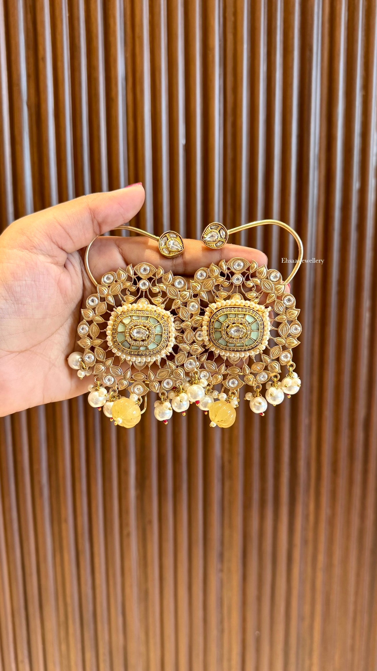 Zohrani Kaanphool