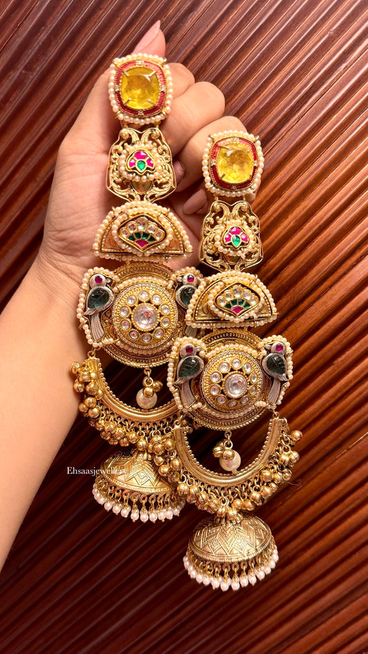 Zunaira Jhumkis