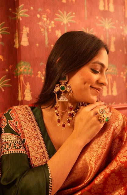 Asmira Jhumkis