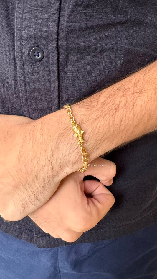 Sunheri Rakhi