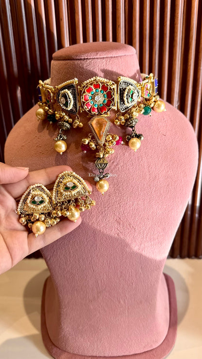Trishira Choker With Earrings