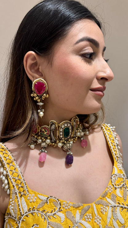 Dilruba Necklace with Earrings