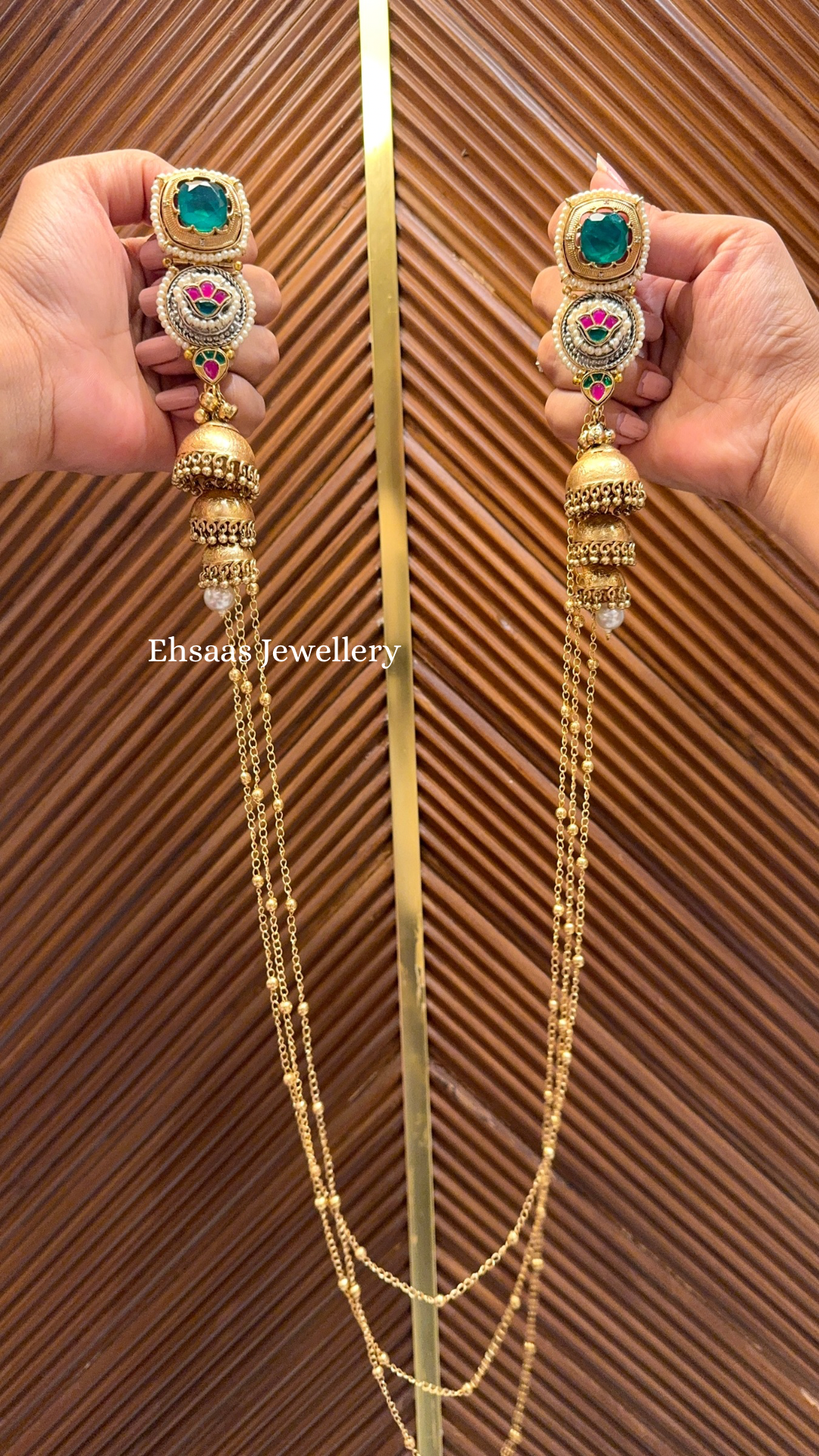Leheriya Earrings with Necklace 1.0