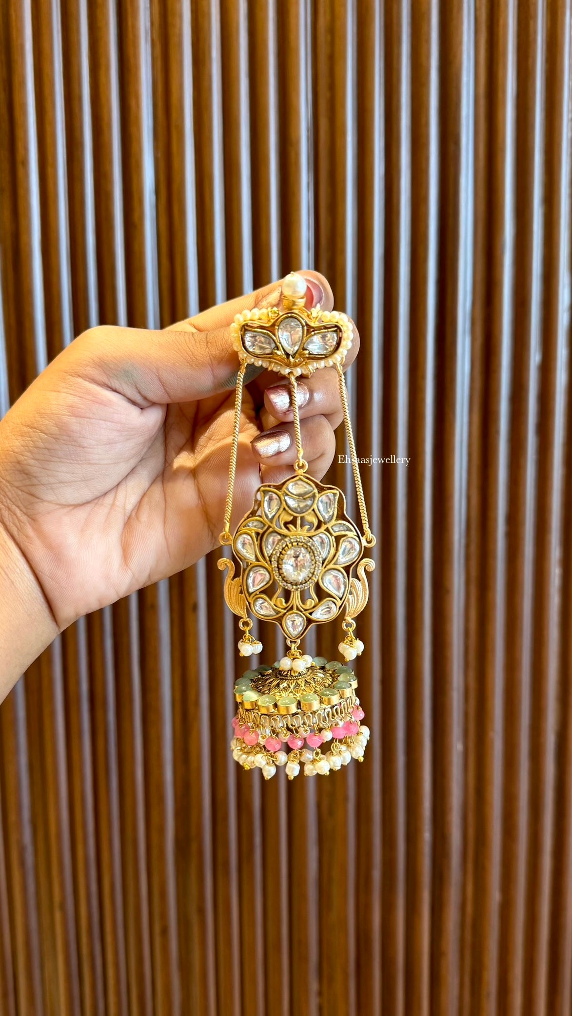 Pavni Jhumkis