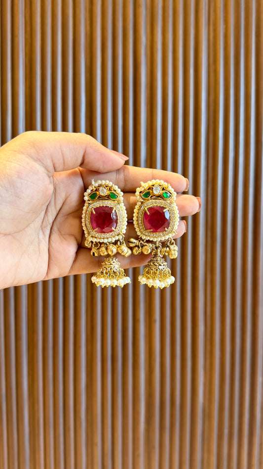 Anaya Jhumki