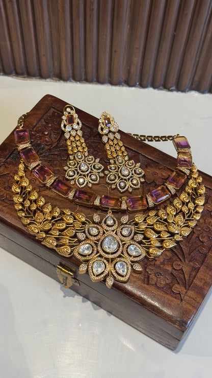 Miraya Gold Necklace Set