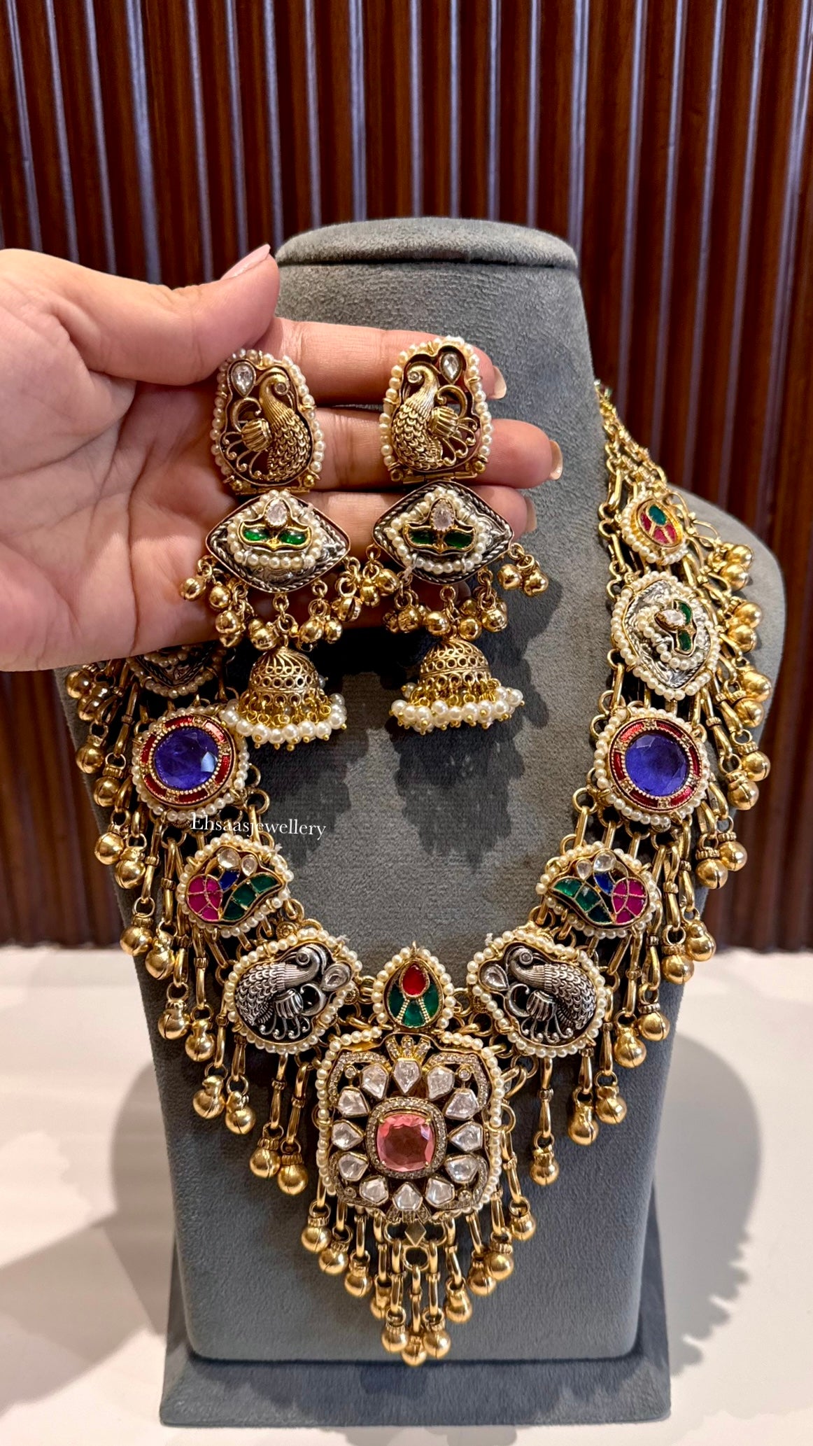Noor Jahan Necklace with Earrings
