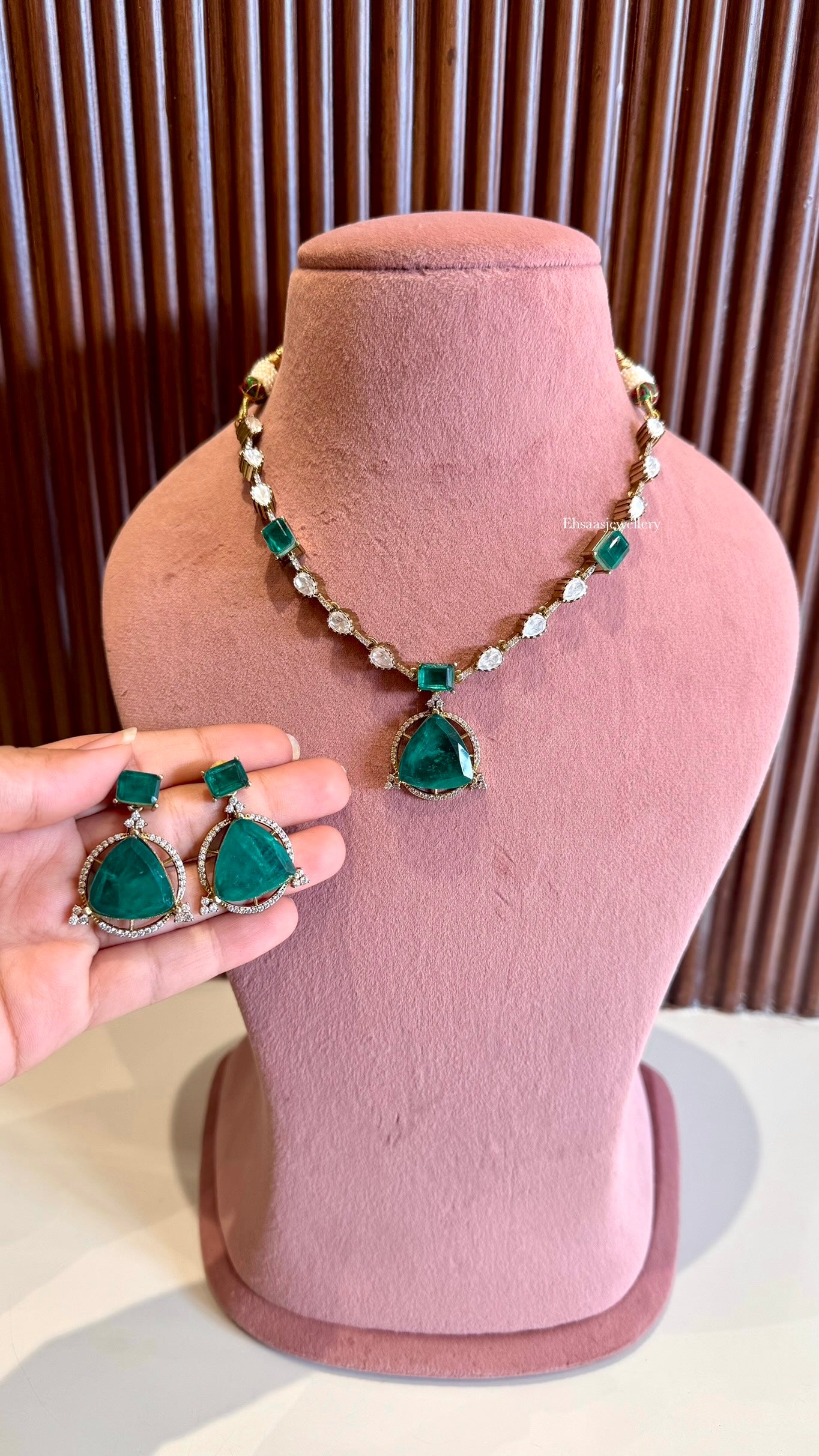 Sanam Necklace Set