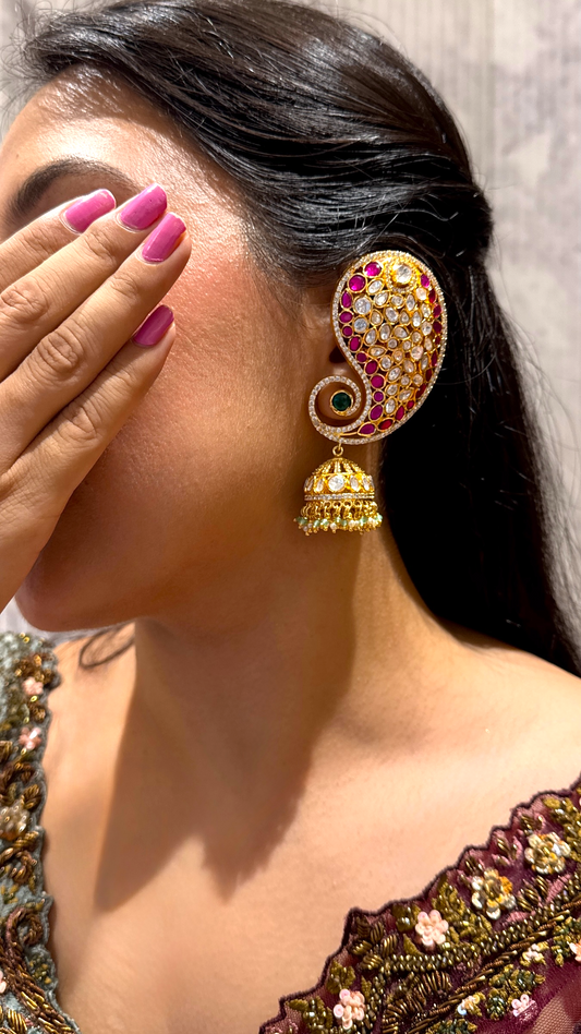 Morpankh Kaanphool Jhumkis