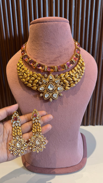 Miraya Gold Necklace Set