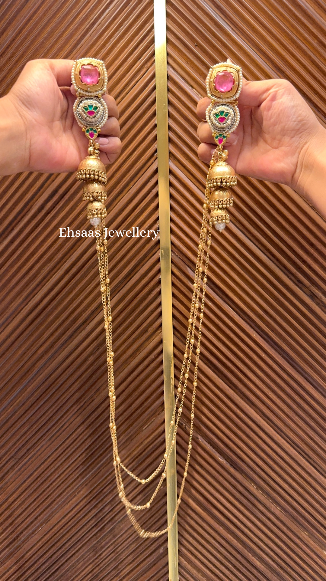 Leheriya Earrings with Necklace 1.0
