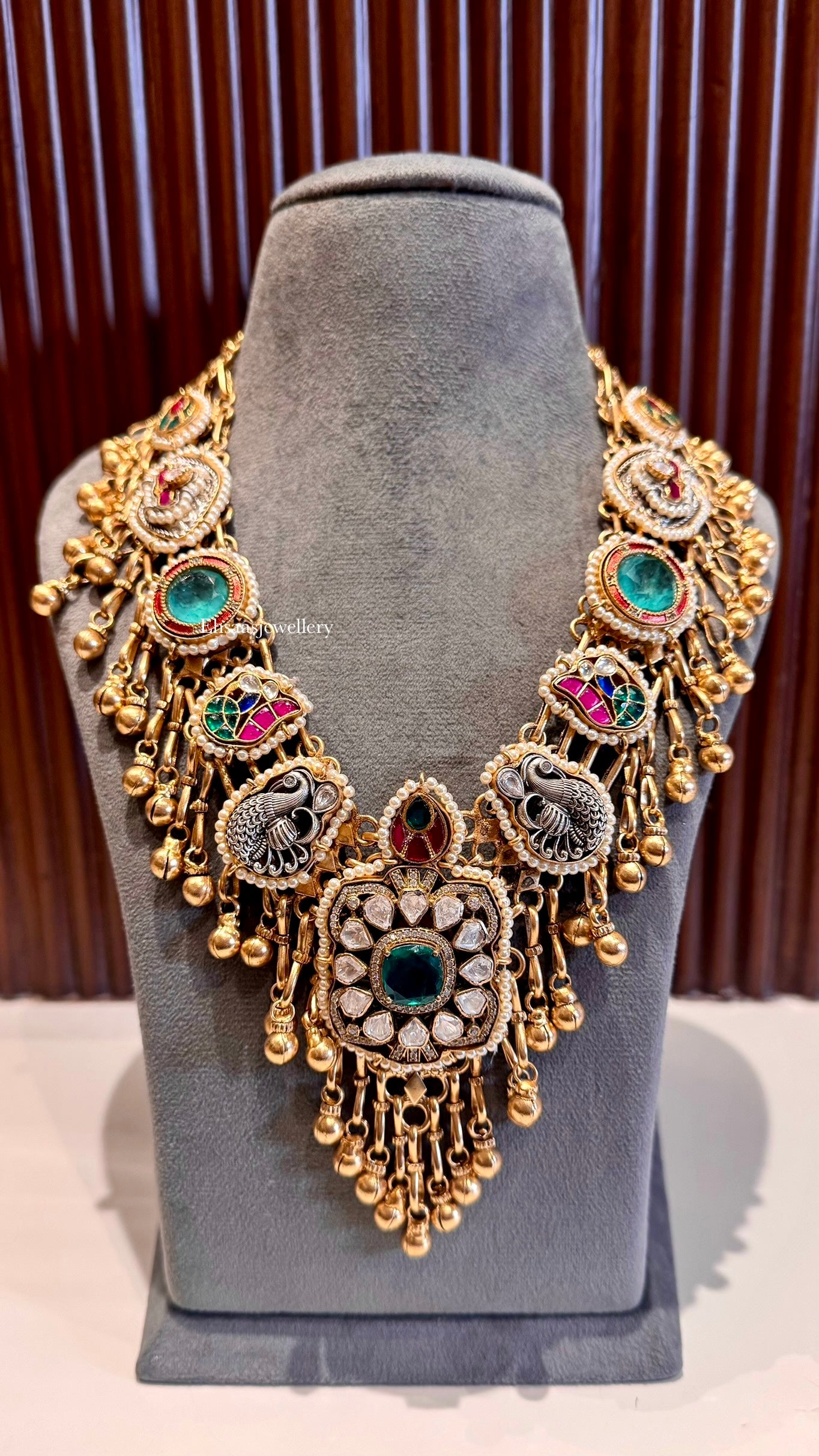 Noor Jahan Necklace with Earrings