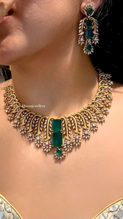 Reyah Necklace Set