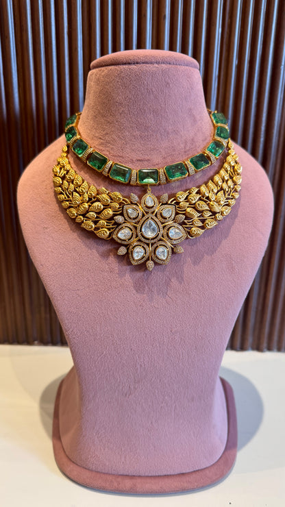 Miraya Gold Necklace Set