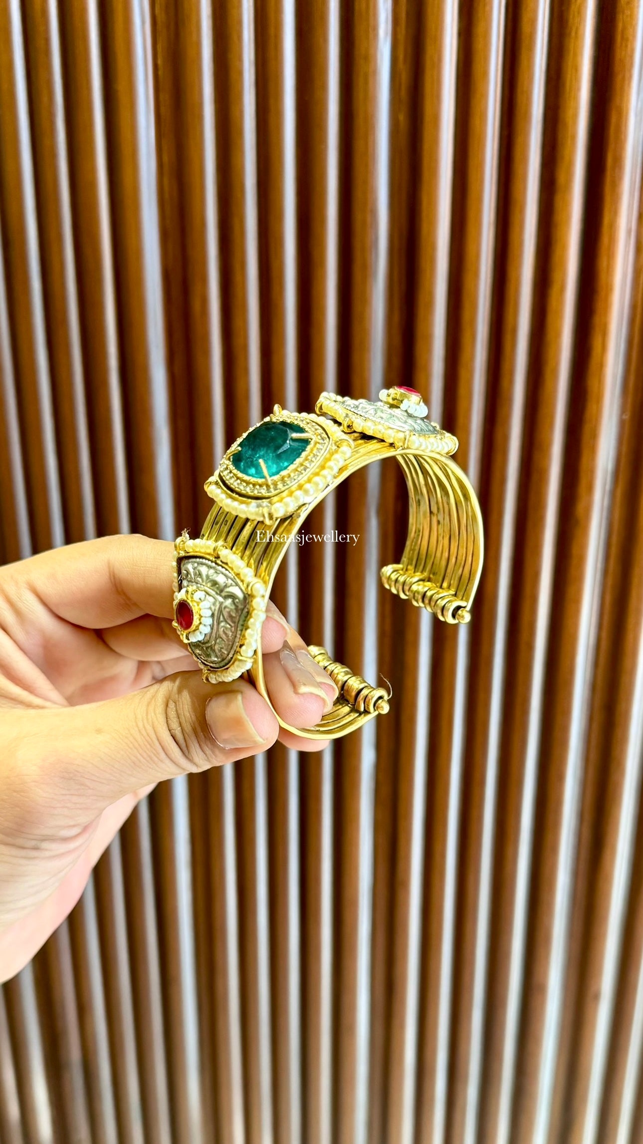 Tira Bracelets