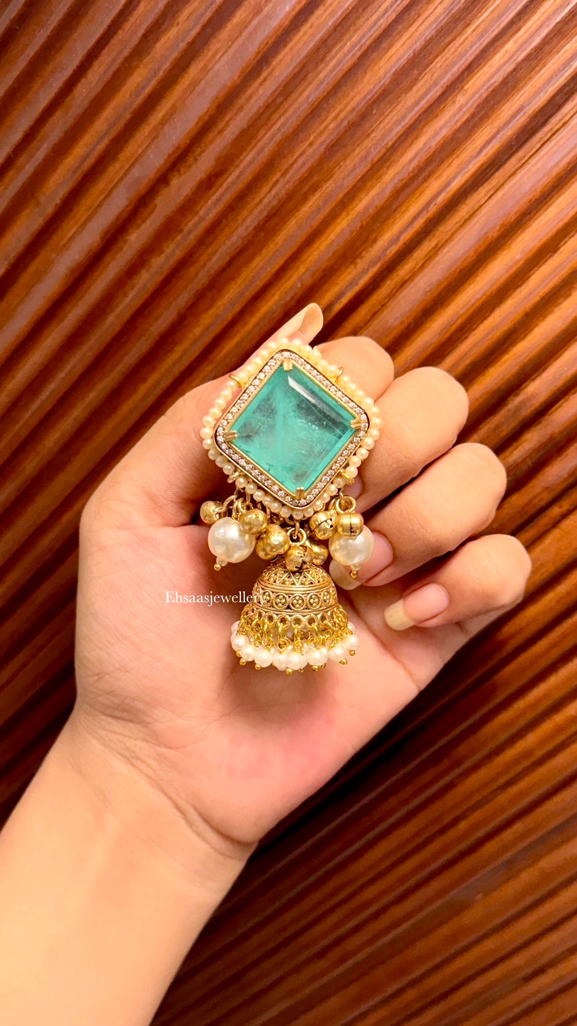 Kesarika Jhumkis