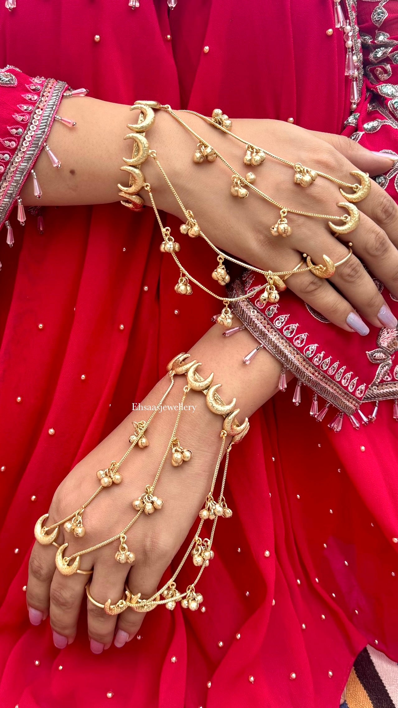 Noor-e-Chand Hathphool