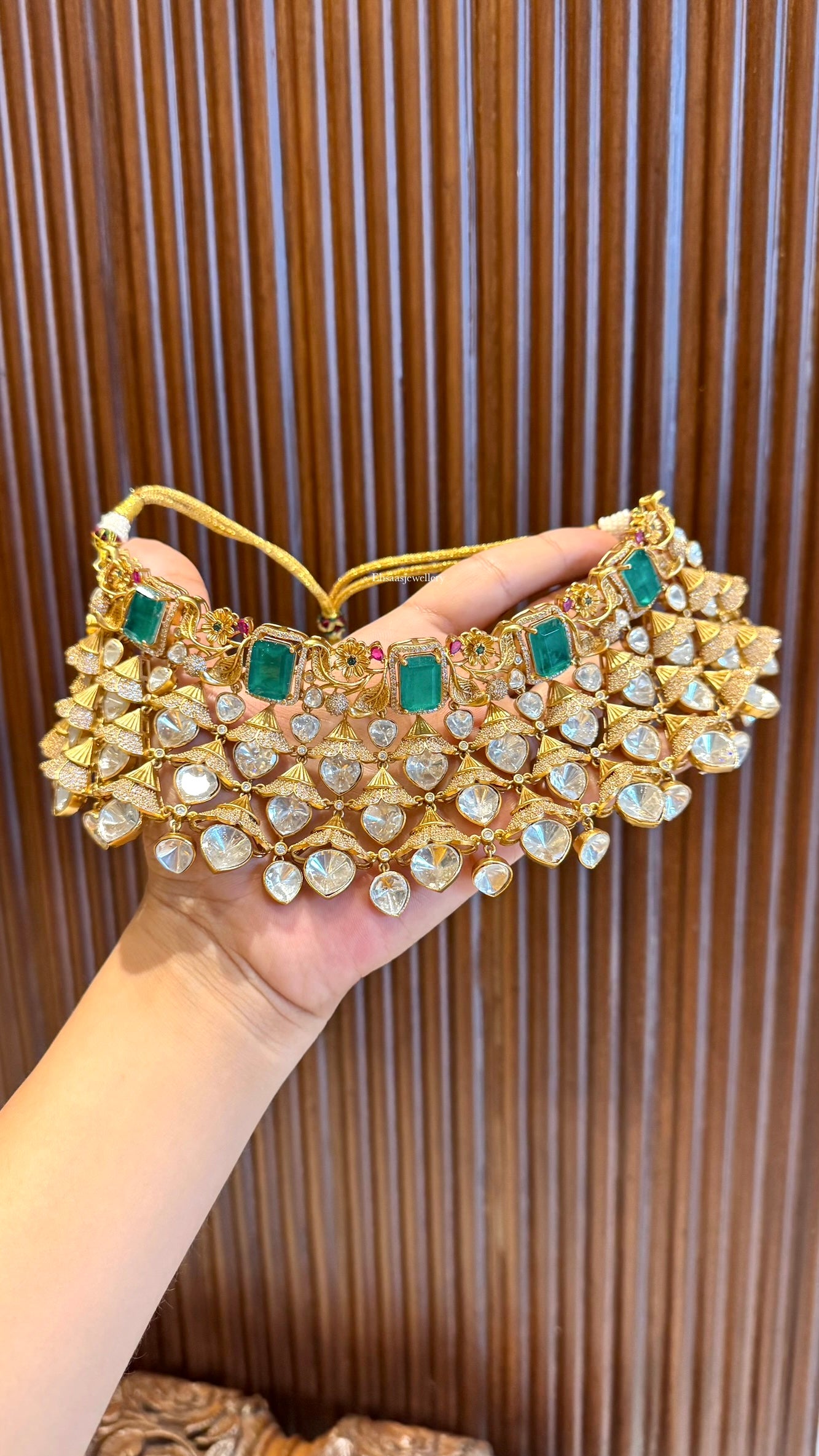 Shiddat Necklace With Earrings
