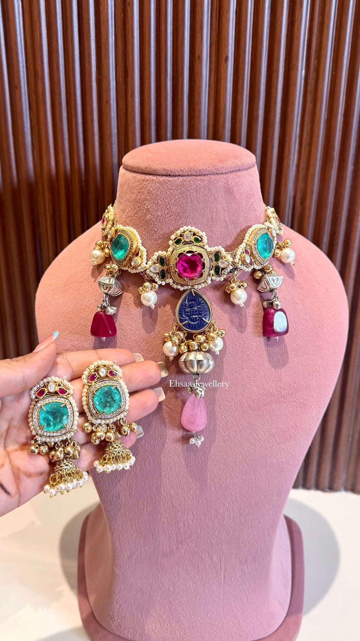 Aayat Choker