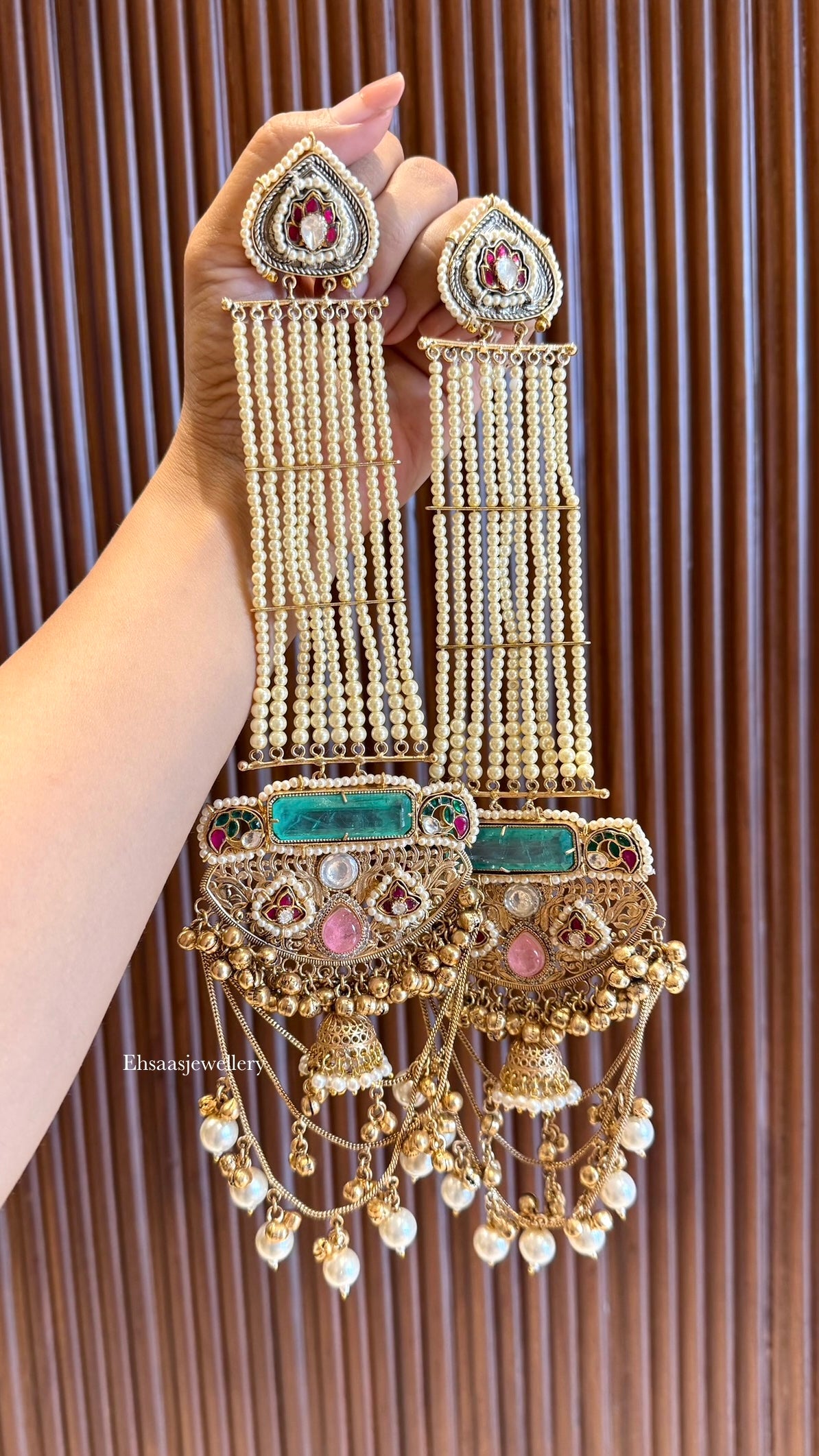 Mehrunisha Pearl Earrings
