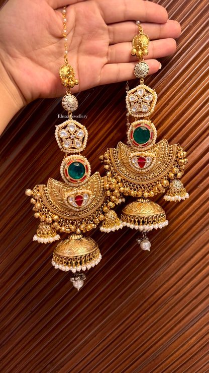 Suhana Jhumkis With Kaanchain