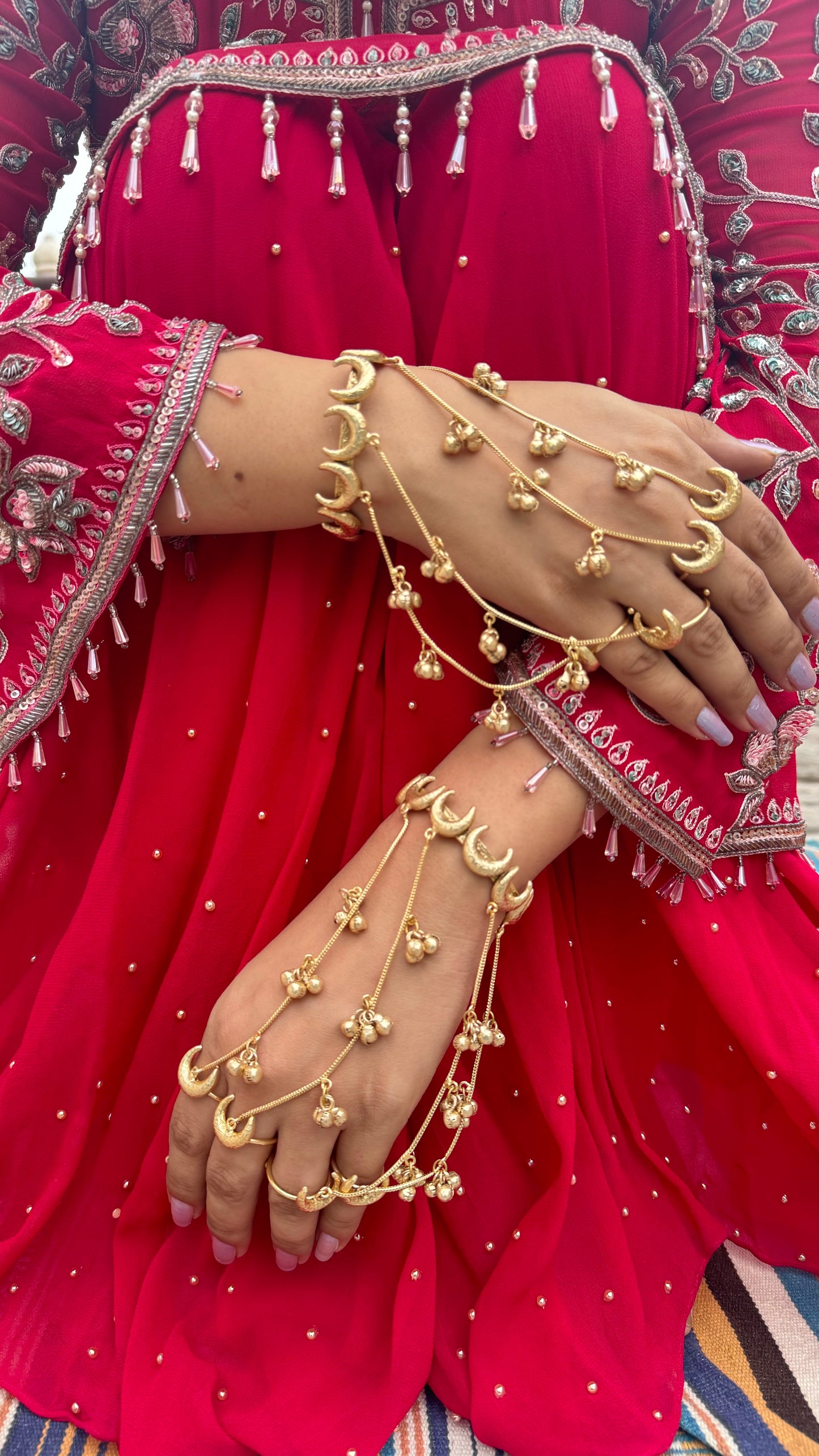 Noor-e-Chand Hathphool