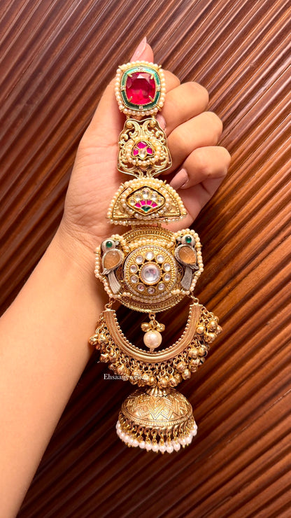 Zunaira Jhumkis