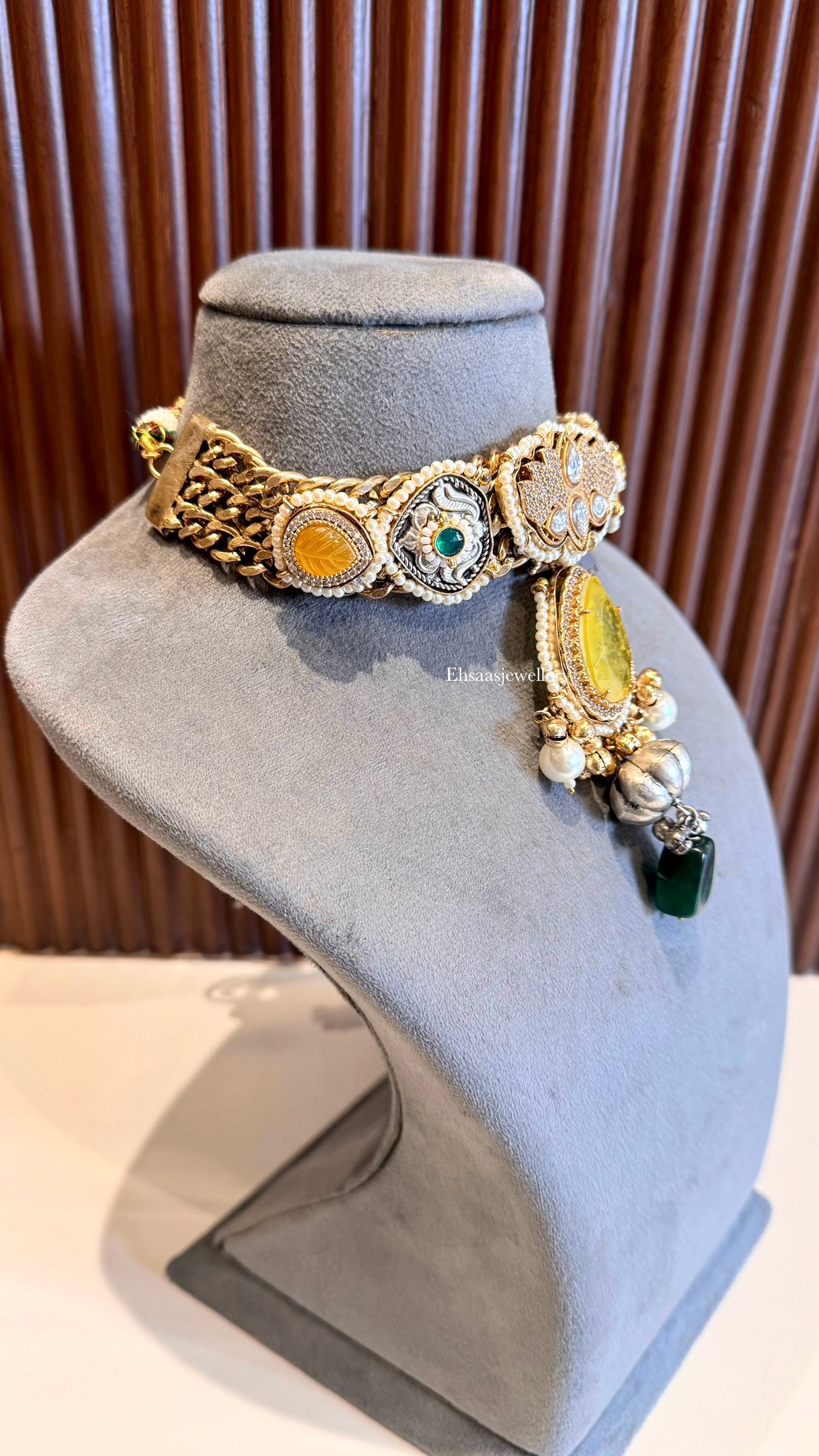 Rang-e-Ishq Necklace with Earrings