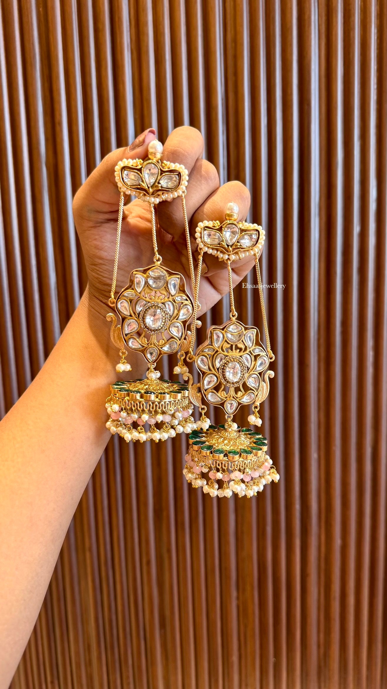 Pavni Jhumkis