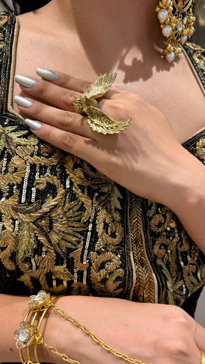Bazigar Ring
