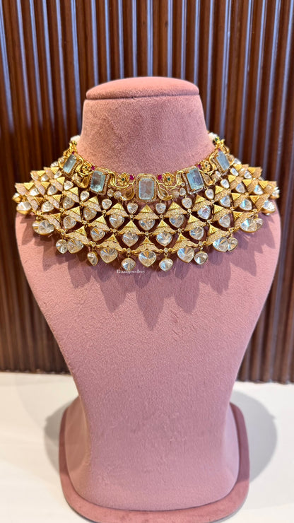 Shiddat Necklace With Earrings