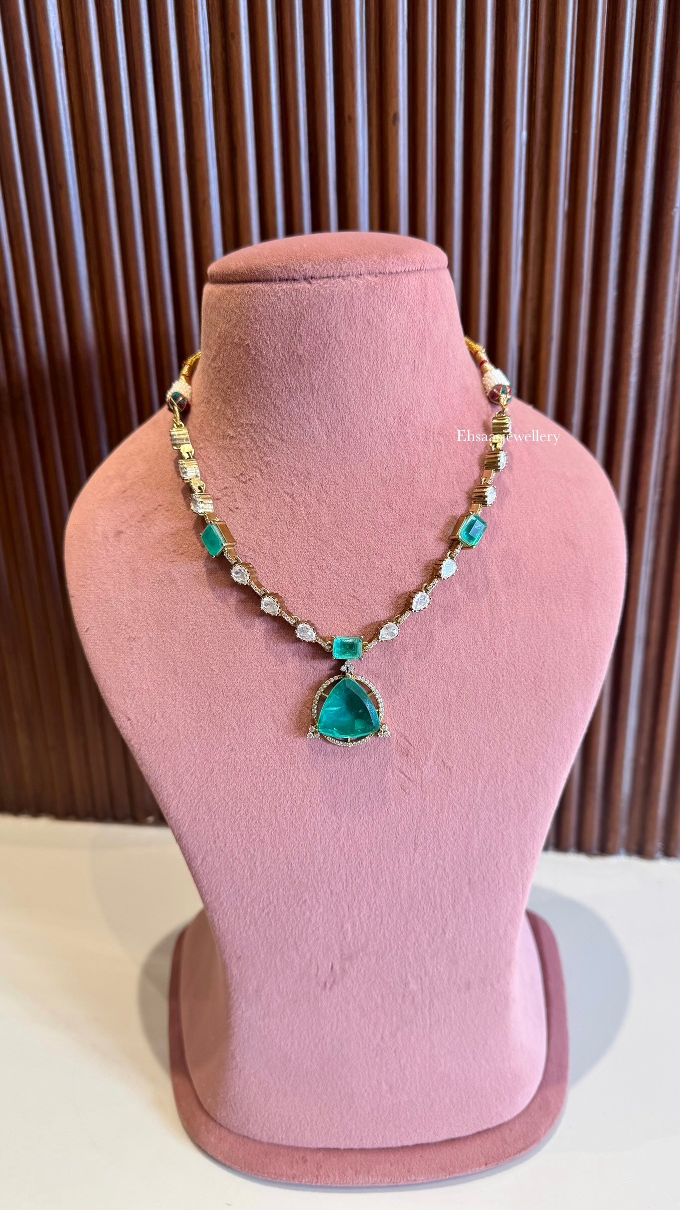 Sanam Necklace Set