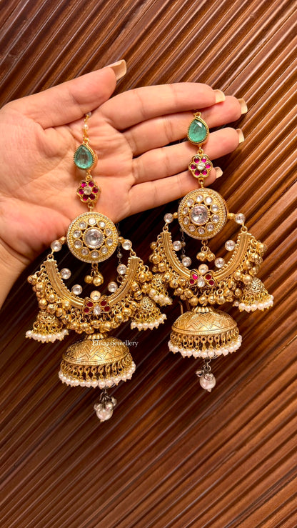 Aarizah Jhumkis With Kaanchain