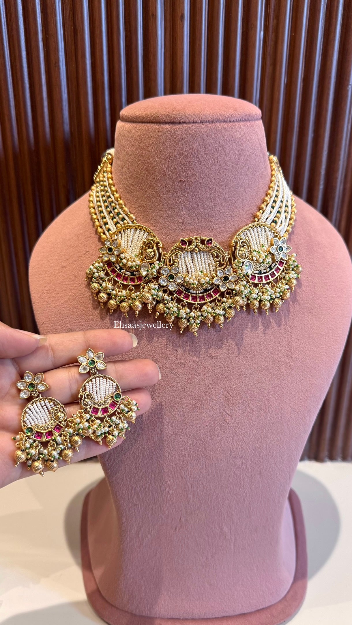 Rajwaadi Choker with Earrings