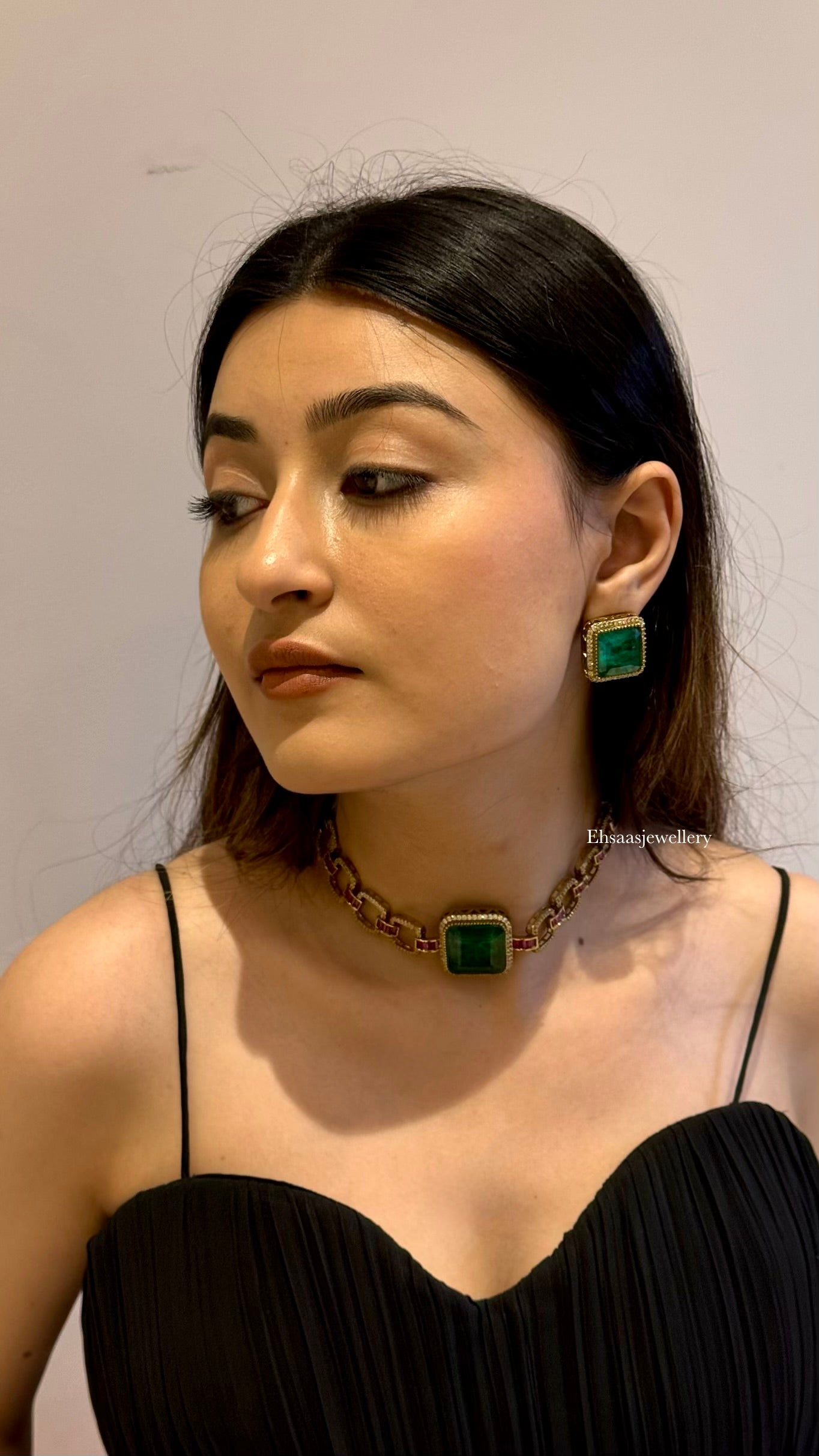 Raya Choker