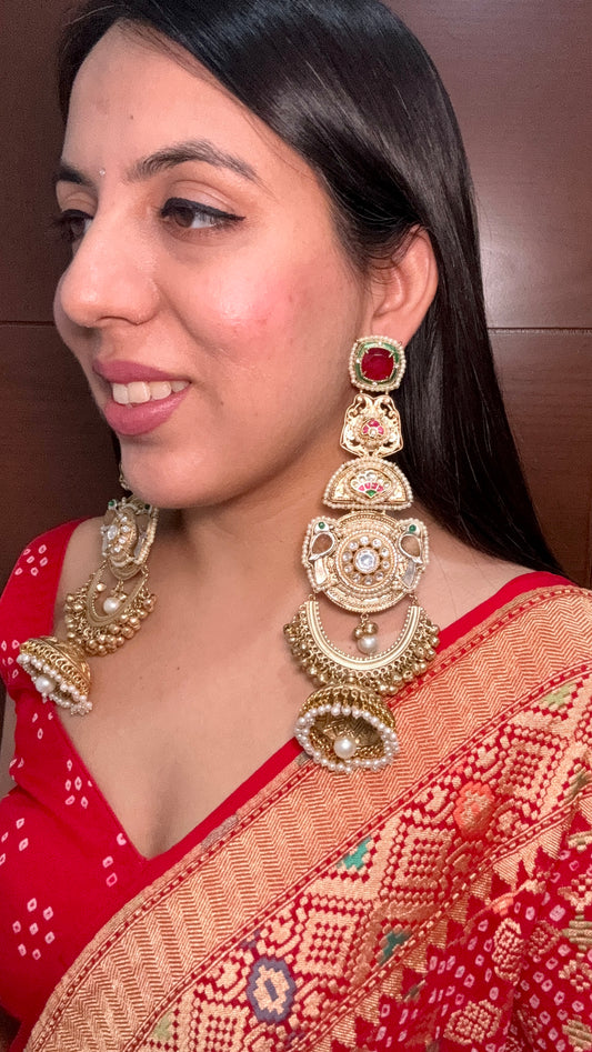 Zunaira Jhumkis