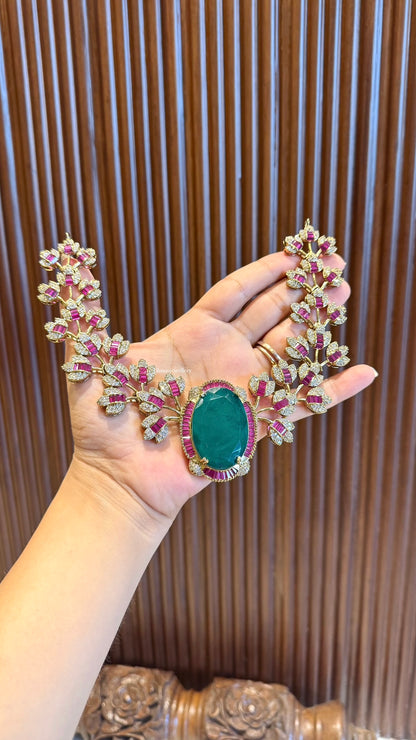 Paisley Necklace Set