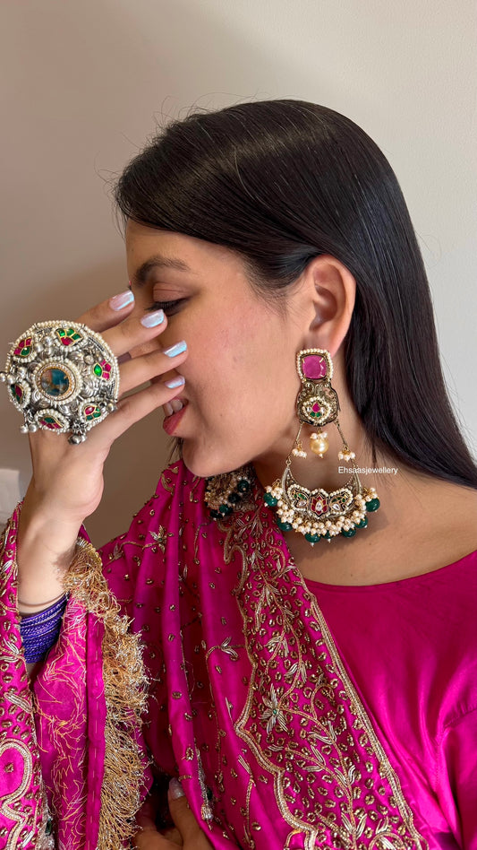 Akshara Chandbalis