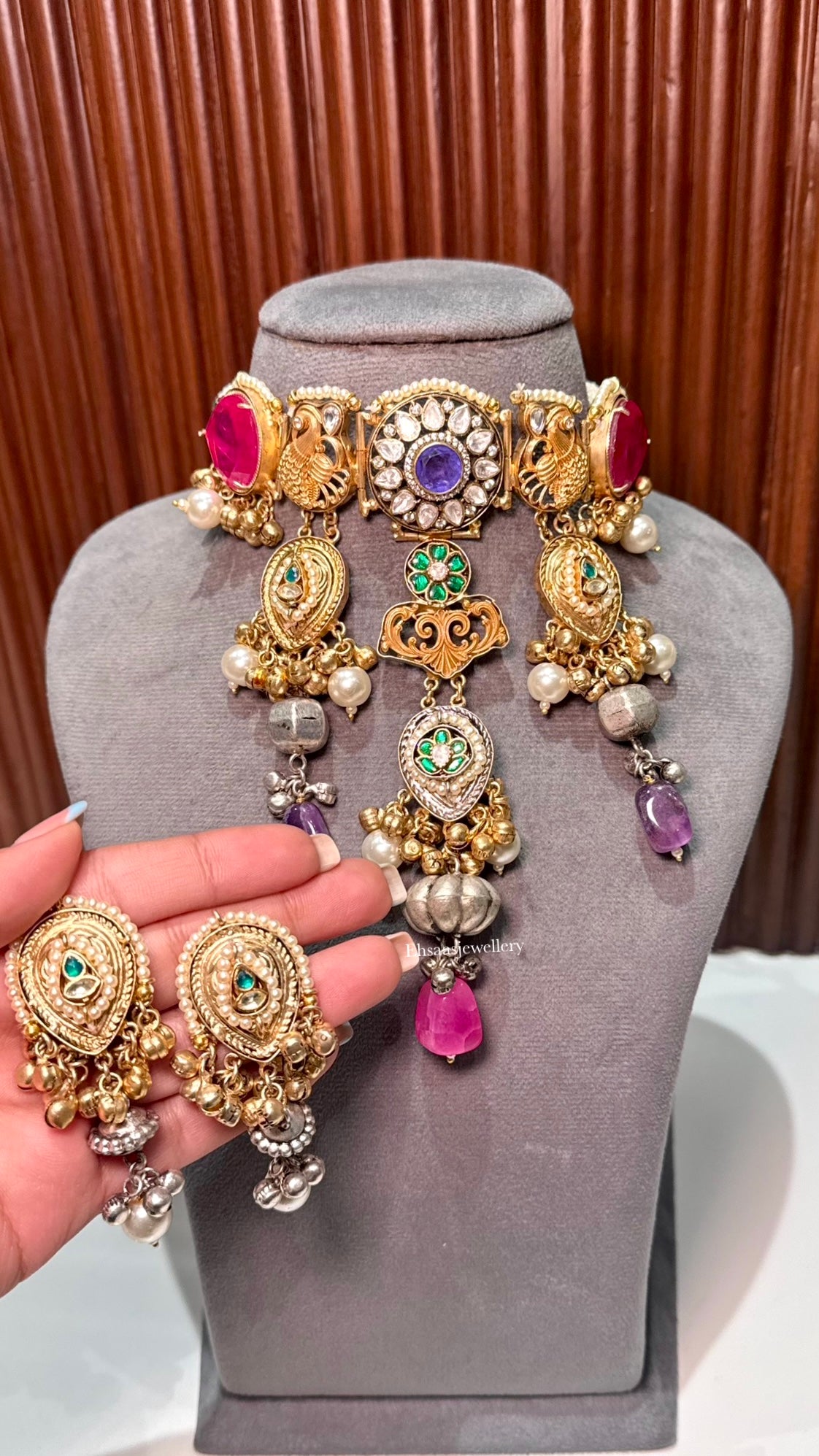 Shabnam Necklace with Earrings