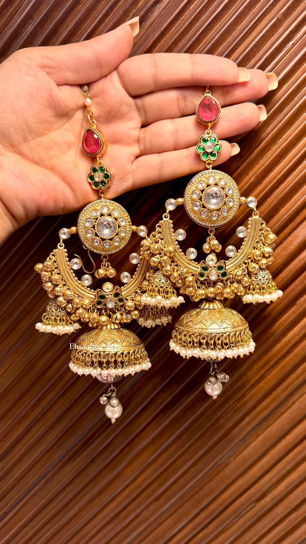 Aarizah Jhumkis With Kaanchain