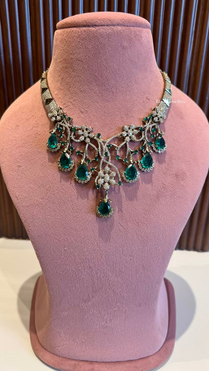 Aasma Diamond Necklace Set