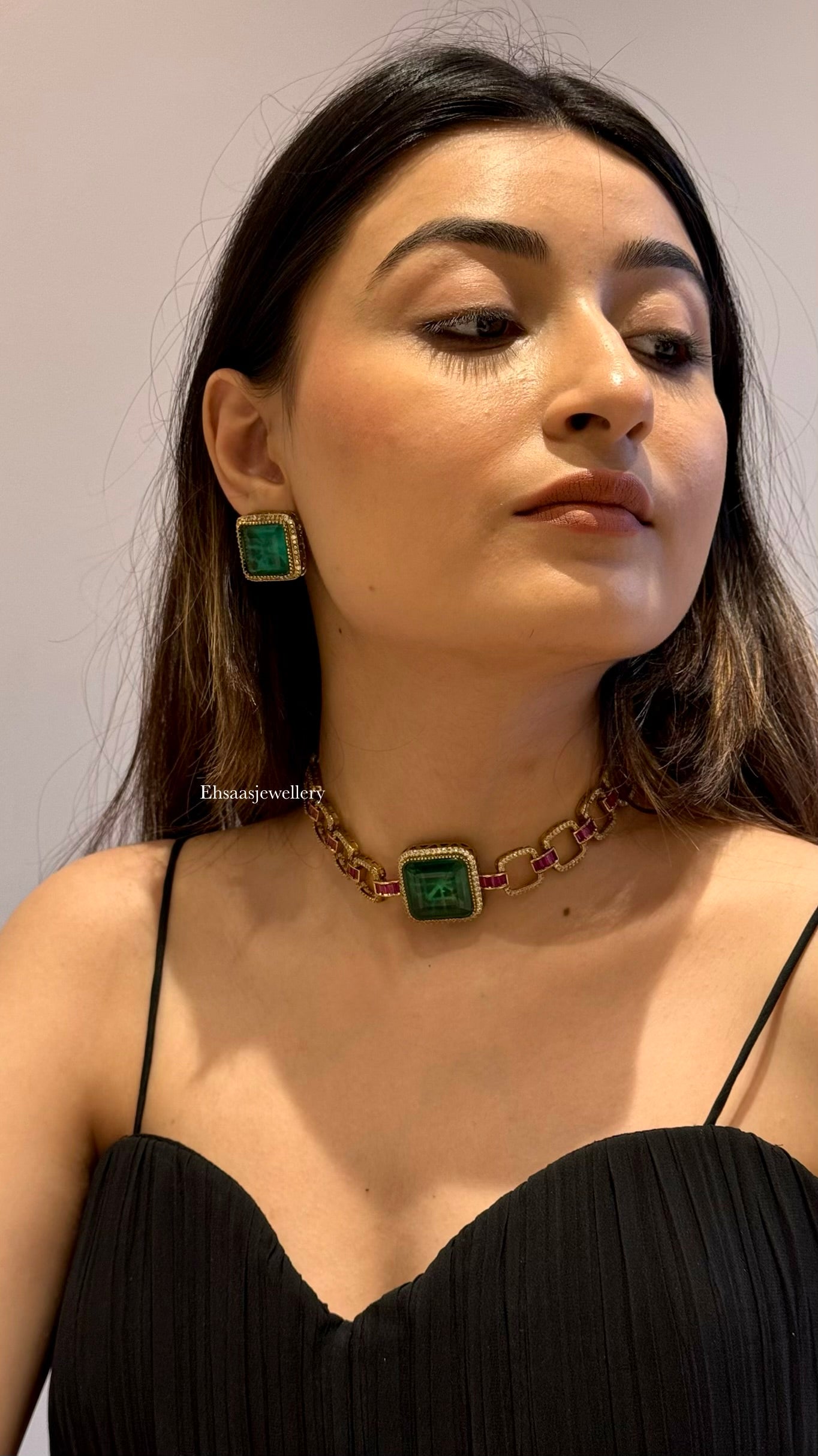 Raya Choker