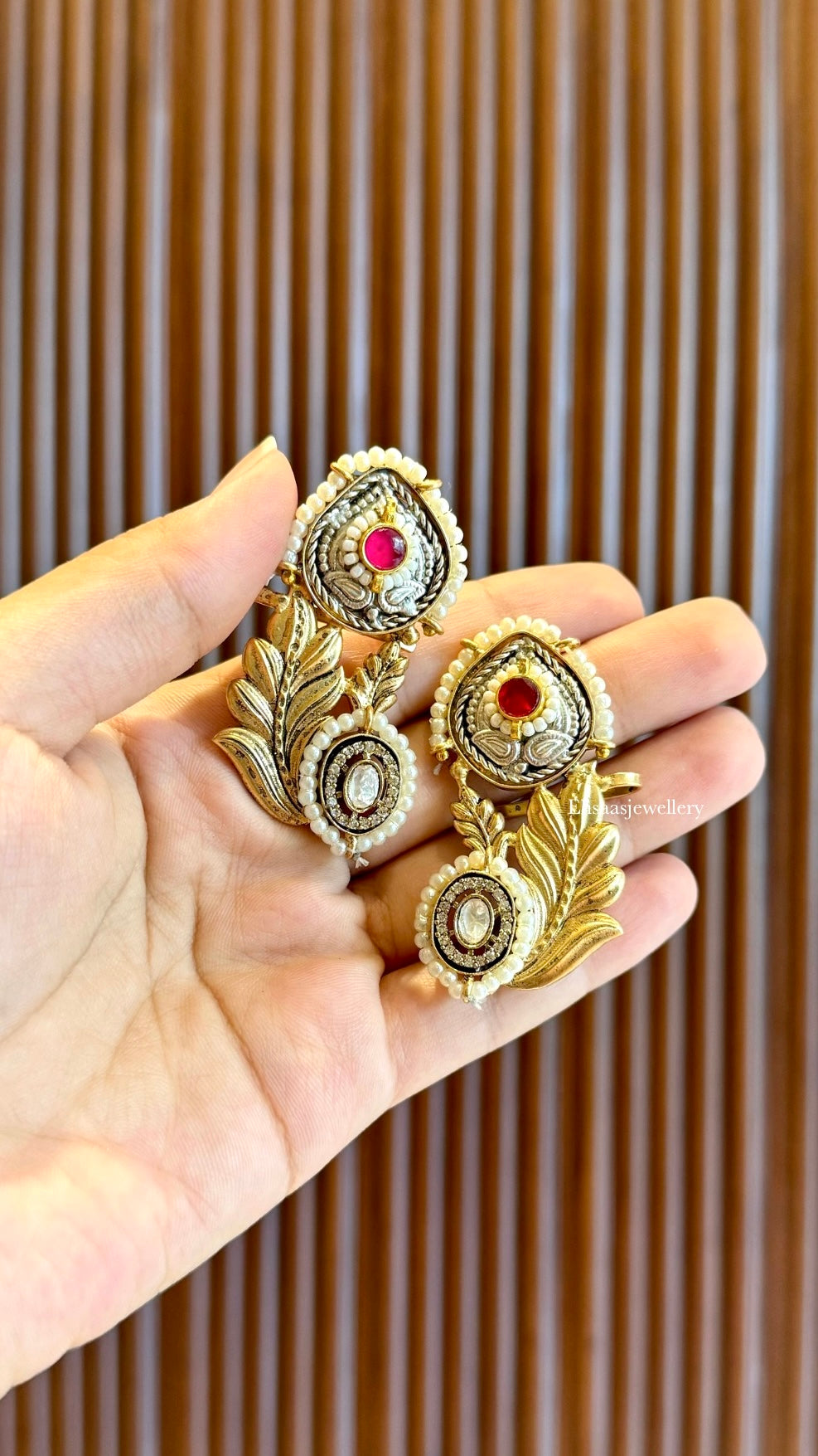 Zeenat Kaanphool Earrings