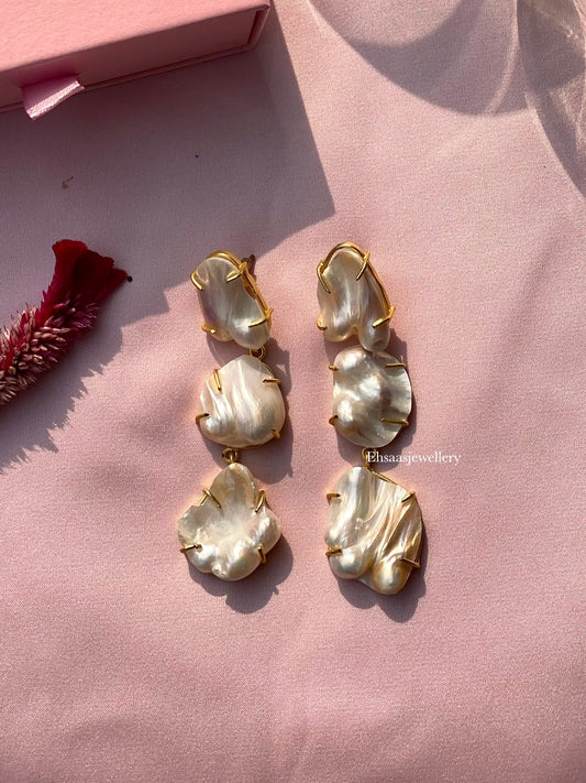 Aashvi Mother of Pearl Earrings