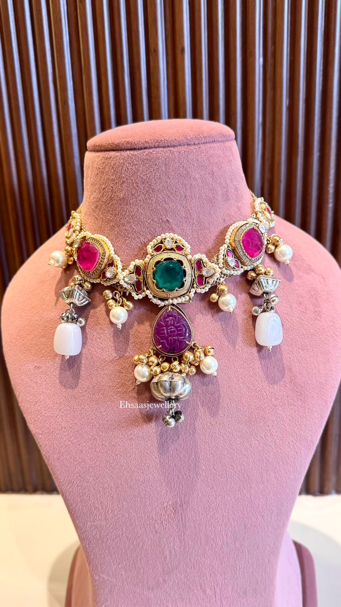 Aayat Choker